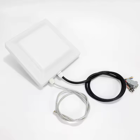 Tri-Band 18dBi